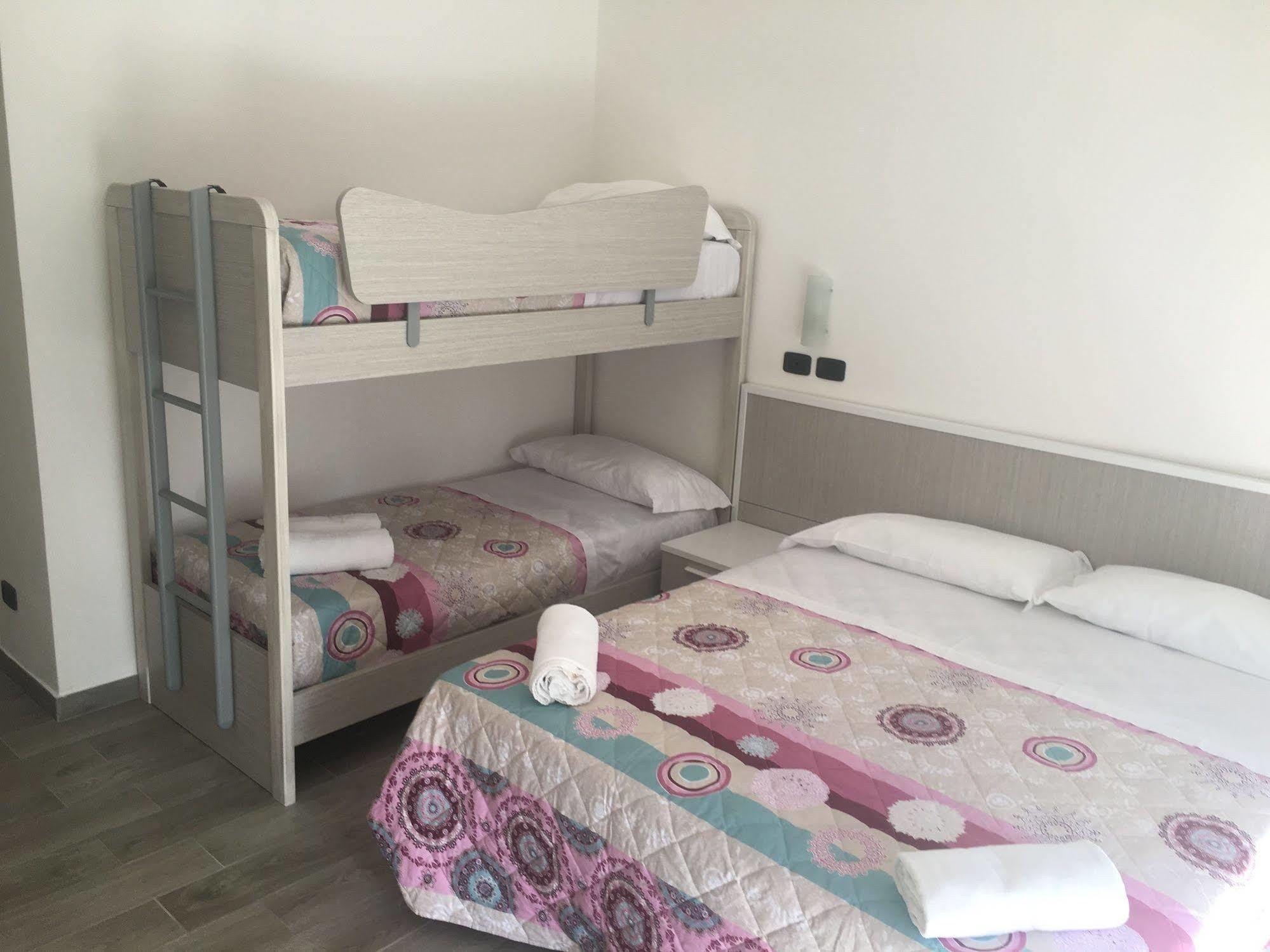 Hotel Astoria Bordighera Kültér fotó